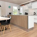 4 Star In Juelsminde