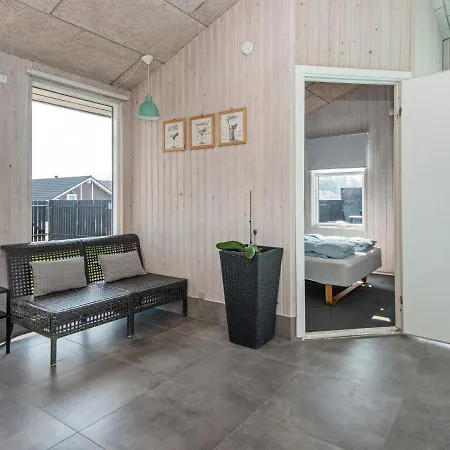 9 Person In Juelsminde * Sonderby (Midtjylland)