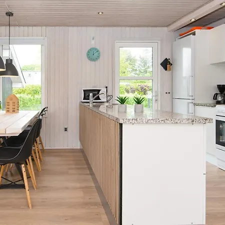 Nyaraló 4 Star In Juelsminde Sønderby